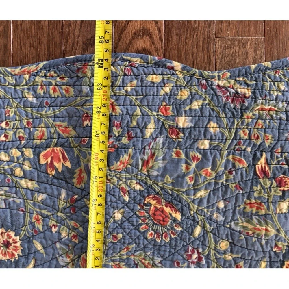 Williamsburg Blue Floral Wakefield Reversible Stripes Full/Queen Quilt + 2 Shams